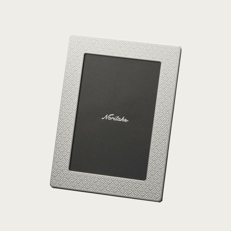 【Noritake（ノリタケ）】［メゾンコレクション］　ジオメトリック　フォトフレーム