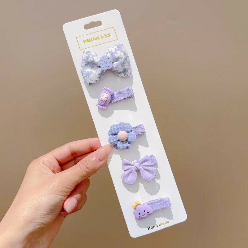 ベビーヘアクリップ　紫色
