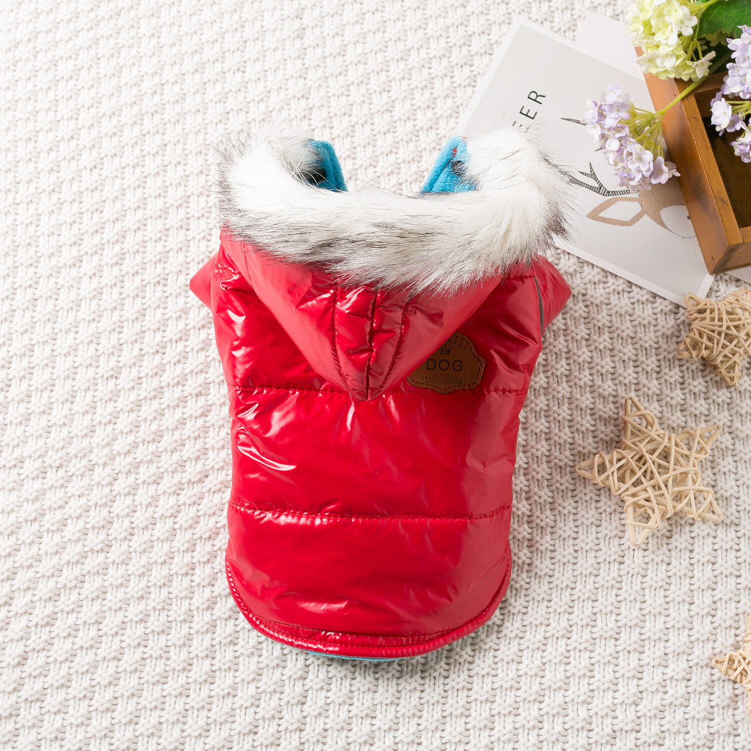 【今だけ！20％OFF】セール 犬服 冬用 犬 ダウンジャケット おしゃれなアウターコート 暖かい犬 防寒着 前開き着せやすい かわいい中型犬小型犬用 ダウンジャケット ダウン 犬 小型犬 レッド ブラック 冬服 防寒着　送料無料