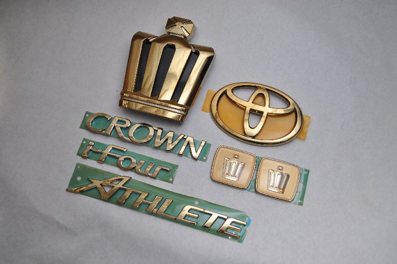 GRS211　クラウンアスリート　-Fourゴールド7点SET　　　INVENTER/grow/メッキ/ブラッククローム/ゴールド/車エンブレム/車パーツ/