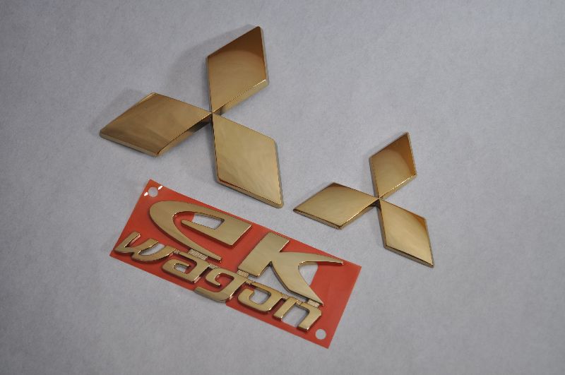 B11W　ekワゴン　　ゴールドエンブレム3点SET　　INVENTER/grow/メッキ/ブラッククローム/ゴールド/車エンブレム/車パーツ/