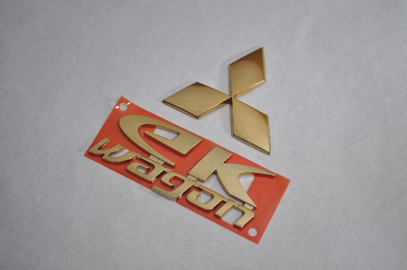 B11W　ekワゴン　　ゴールドエンブレム　リア2点SET　　INVENTER/grow/メッキ/ブラッククローム/ゴールド/車エンブレム/車パーツ/