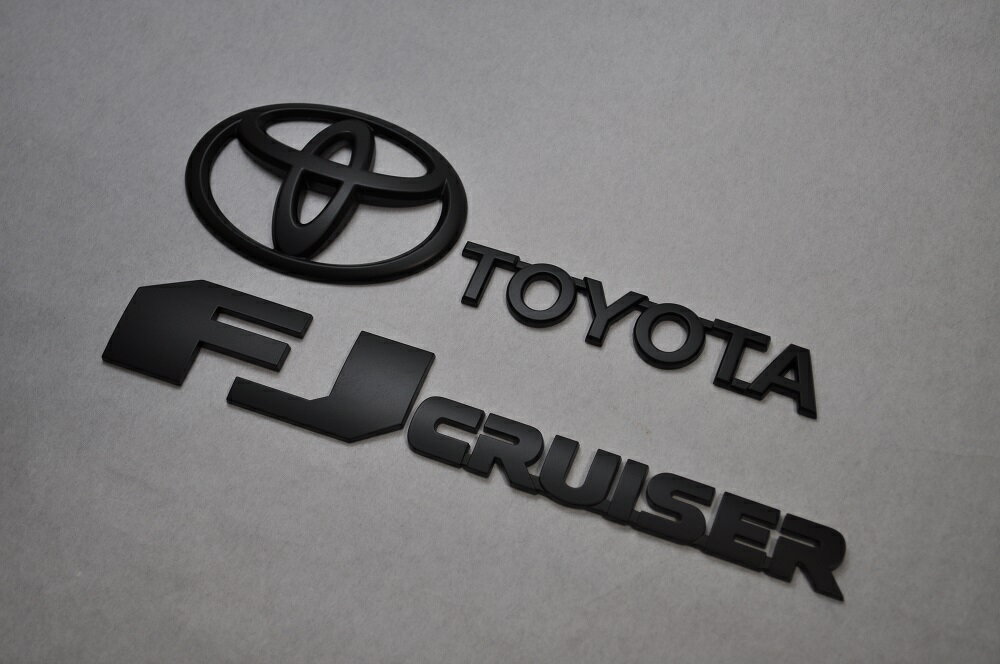 FJクルーザー　GSJ15W　マットブラックorピアノブラックエンブレム　3点SET　　INVENTER/grow/メッキ/ブラッククローム/ゴールド/車エンブレム/車パーツ/