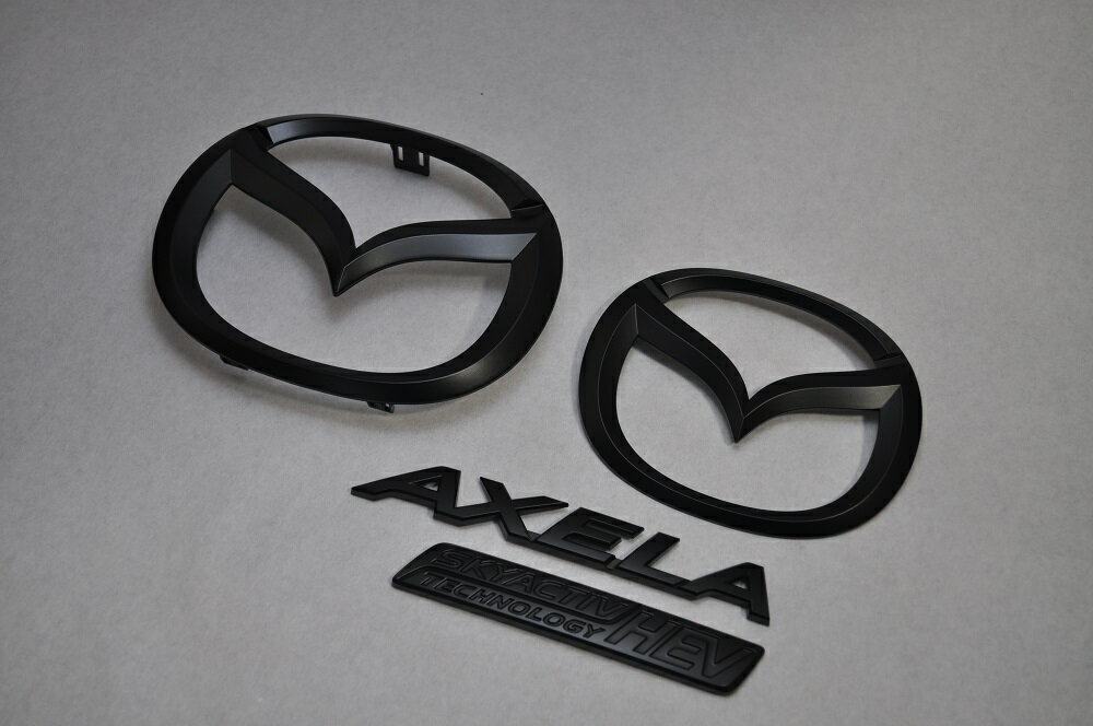 BYEFP アクセラセダンハイブリッド　マットブラックorピアノブラックエンブレム　4点SET　　INVENTER/grow/メッキ/ブラッククローム/ゴールド/車エンブレム/車パーツ/