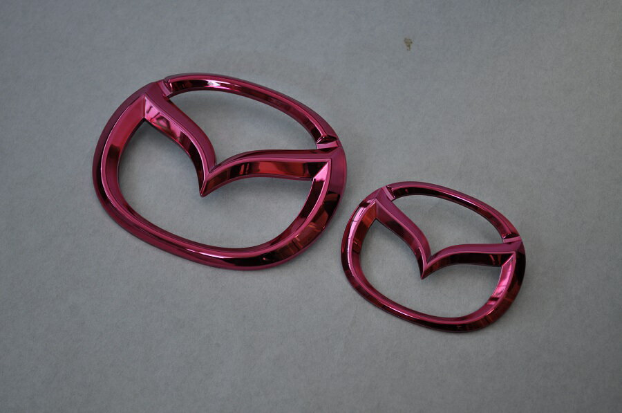 ND5RC　ロードスター　前期　レッドメッキエンブレムフロント／リア2点SET　　INVENTER/grow/メッキ/ブラッククローム/ゴールド/車エンブレム/車パーツ/