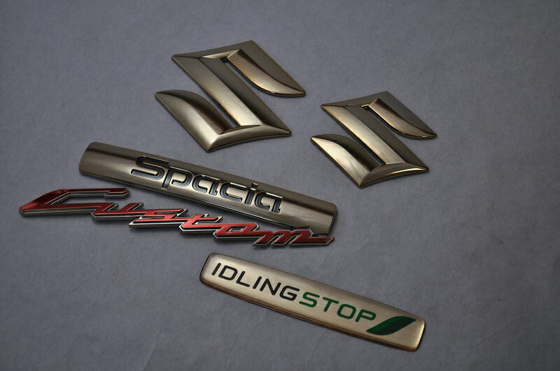 MK32　MK42　スペーシア　ゴールドメッキエンブレム4点SET　　INVENTER/grow/メッキ/ブラッククローム/ゴールド/車エンブレム/車パーツ/