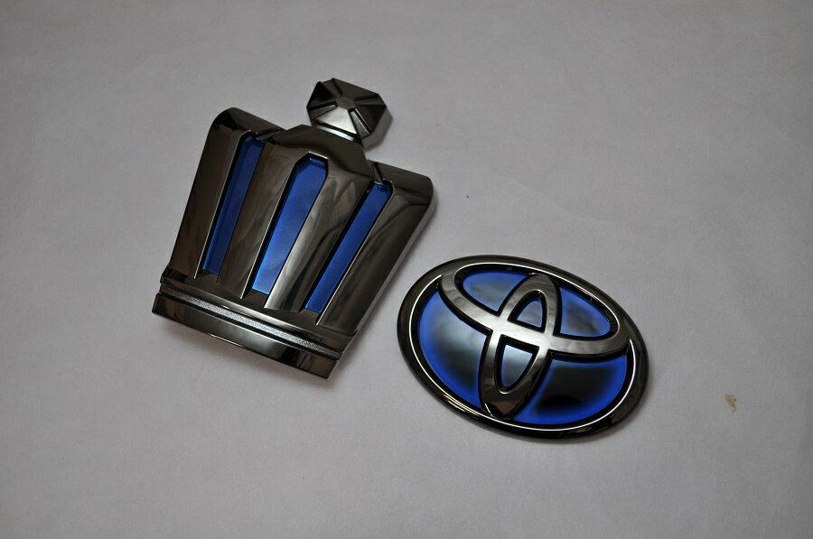 AWS210　前期　クラウンアスリートハイブリッドブラックフロント／リア2点SET　　　INVENTER/grow/メッキ/ブラッククローム/ゴールド/車エンブレム/車パーツ/