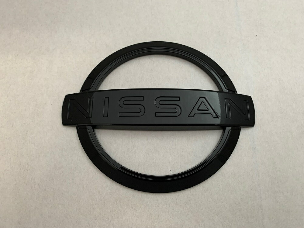 ZE1　リーフ　後期　マットブラックorピアノブラック　エンブレム　リア単品　　INVENTER/grow/メッキ/ブラッククローム/ゴールド/車エンブレム/車パーツ/