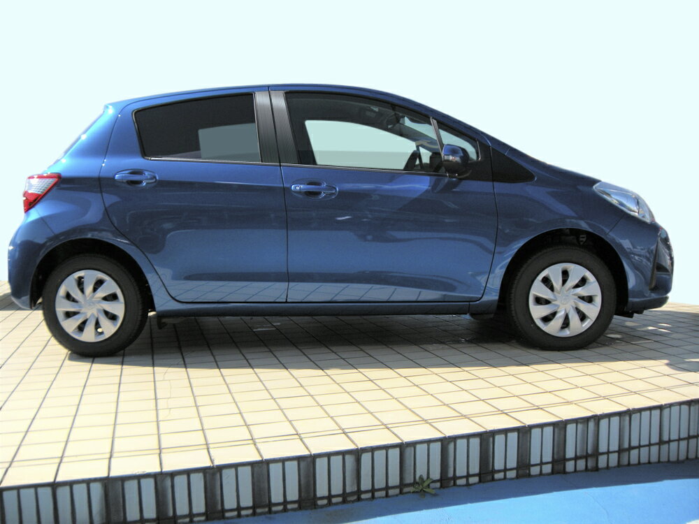 【ハイクオリティー】NSP/KSP130ヴィッツ　ステンレス　ピラー　ヘアラインブラック　INVENTER/grow/ピラーパネル/メッキピラー/車パーツ/鏡面