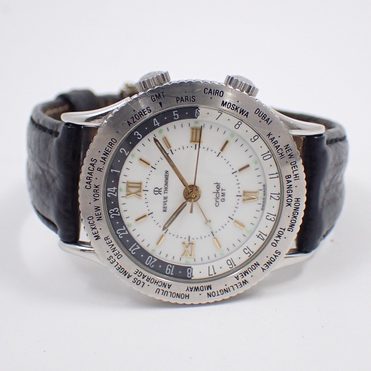 【中古】レビュートーメン クリケットGMT 1400本限定 手巻きアラーム メンズ 腕時計 白文字盤 純正革ベルト 7910003【いおき質店】