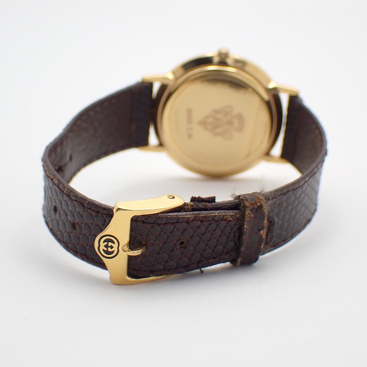 【中古】グッチ 3000.2.M ラウンド型 クォーツ メンズ 腕時計 ゴールドGP 純正革ベルト【いおき質店】