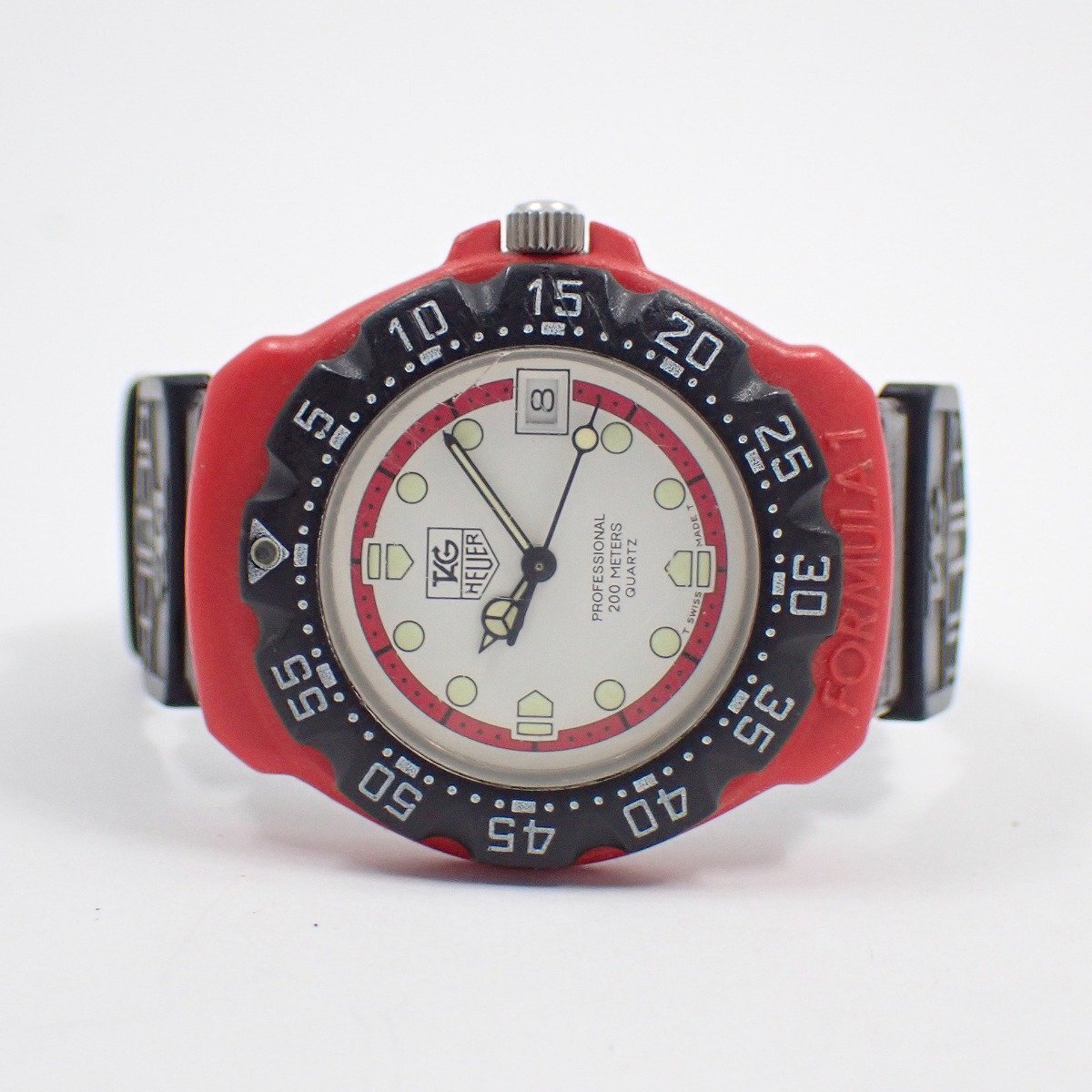 【中古】タグホイヤー フォーミュラ1 クォーツ ボーイズ 腕時計 レッド×ブラック 白文字盤 純正ラバーベルト 385.513【いおき質店】