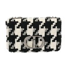 【〜8/11 最大3万円クーポン】ディオール Dior CARO バッグ スモール ホワイト/ブラック M9241BTIO_M911 マクロハウンドトゥース フ...