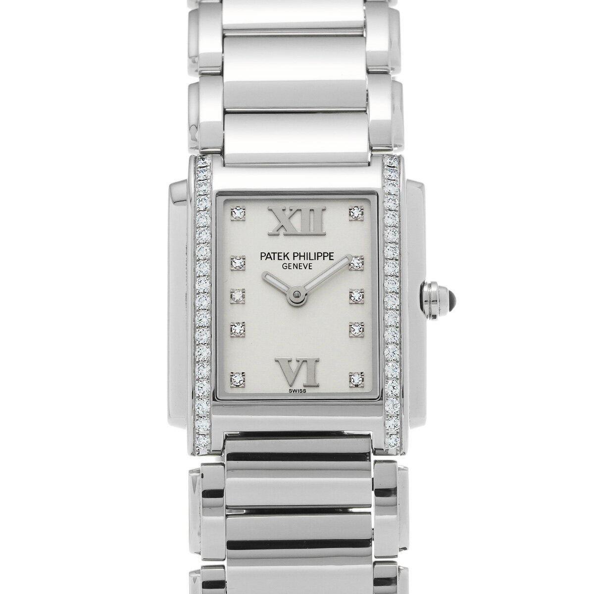 商品詳細 【管理番号】700667 【ジャンル】腕時計 /レディース 【ブランド】パテック フィリップ / PATEK PHILIPPE 【モデル】トゥエンティ-4 【型番（型式番号）】4910/10A-011 【ムーブメント】クォーツ 【文字盤】オパーリン/ダイヤモンド 【ケース】ステンレス 【風防】サファイアクリスタル風防 【ベゼル】ステンレス/ダイヤモンド 【ブレスレット】ステンレス 【状態】 中古 ランクA ケース 僅かな小傷が見受けられます ベゼル 僅かな小傷が見受けられます ベルト 僅かな小傷、僅かな打ち傷が見受けられます バックル 僅かな小傷が見受けられます 他に目立つダメージはございません 【サイズ】 ケース 縦/約26mm 横/約25mm厚み/約6mm 腕周り 約15.5cm 【機能】 防水(30m) ルミノバ夜光 【付属品】メーカー保証書(2017年7月国内購入) メーカー箱 冊子 【コメント】 2025年11月自社工房にて電池交換 【当社保証】 1年 ランク状態について 商品の状態は、下記のランクで評価しています。 弊社基準にて正確に評価しておりますが、主観的なものであるため、よくお考え頂いた上でご注文頂きますよう宜しくお願いいたします。 神経質な方・完璧を求められる方はご購入をご遠慮下さい。 ※店頭販売もしているため、写真や記載のない傷や汚れが生じる場合がございます。 ※掲載以外の詳細をご希望の方は在庫店舗をご案内致しますので一度お問い合わせ下さい。 N 新品。 S 未使用品。未使用ですが展示品や保管などで僅かな色ヤケや傷が見られる品。一度も使用していない品。 SA 新品同様。数回程度使用の中古品で、新品に近い綺麗な状態の中古品。 A 多少の使用感や傷はありますが状態の良い品 AB 使用感や傷は見られますが、全体的に状態の良い品 B 日常的に使用していたような使用感や傷等が見られますが、充分に使用できる品 C 色濃く使用感があり、傷や汚れが多く目立つ品、リペアが必要な品 Q アンティーク品 お支払方法 ・クレジットカード ・ショッピングローン ・振込銀行 ・代金引換（※代引き手数料を含め30万円以下のみご利用頂けます） 詳しくはこちらをご覧ください。