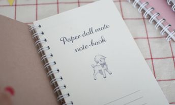 *Alice*　notebook　(ラインあり）(130×210mm）132page