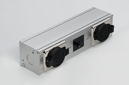 DNライティング BB320MG 組込みコンセントボックス