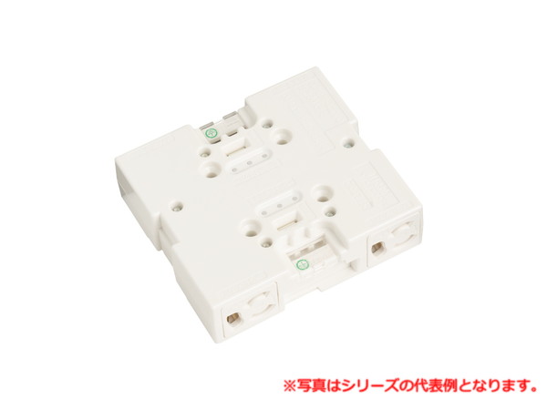 寺田電機製作所 XYZ80004W ブロックコンセント 4分岐（ホワイト） TERADA