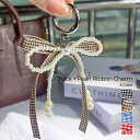 【2,000円以上で10%OFF】チャーム キーホルダー 韓国 カラビナ チェック リボン パール リボンキーホルダー ストラップ 青 赤 黒 白 茶 雑貨 春 夏 秋 冬 女子会 デート お泊り 旅行 クリスマス ギフト プレゼント