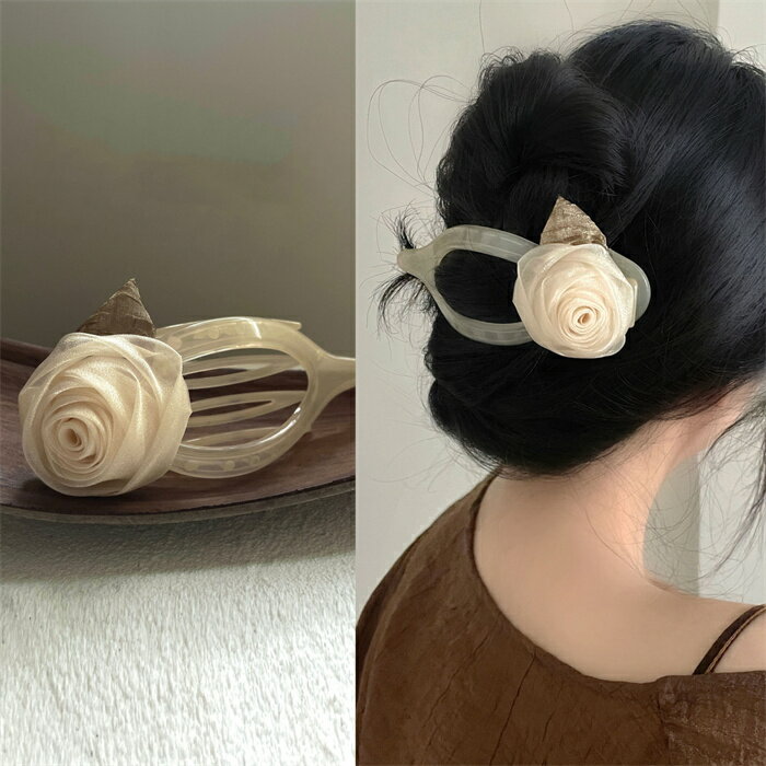 髪留め 椿 花 クリップ ツバキ 通勤 ヘアピン ヘアーアクセサリー シンプル 髪飾り 大きめ 上品 エレガント レーディス 女性 春夏 仙女 ホワイト 茶色 アクリル 送料無料