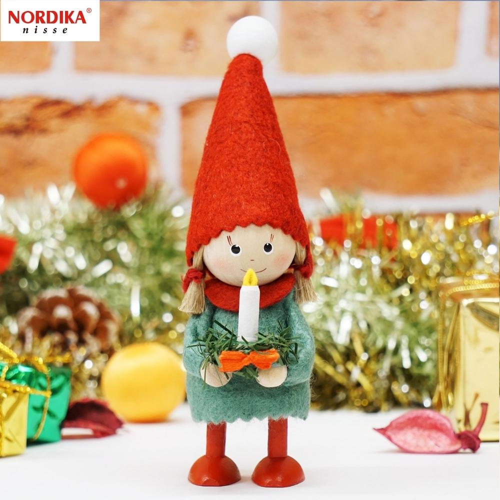 ノルディカニッセ キャンドルを持った女の子 Joy to the world NRD120759 木製 人形 デンマーク クリスマス プレゼント ギフト 飾り 窓 子供 大人 おもちゃ 新作 北欧 インテリア