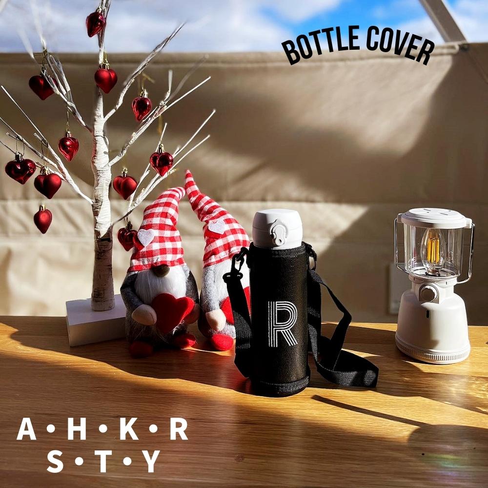 水筒 カバー 専用ストラップ付き ペットボトル イニシャル カバー メール便対応 TBHO05 アウトドア キャンプ 子供 【TOKU】