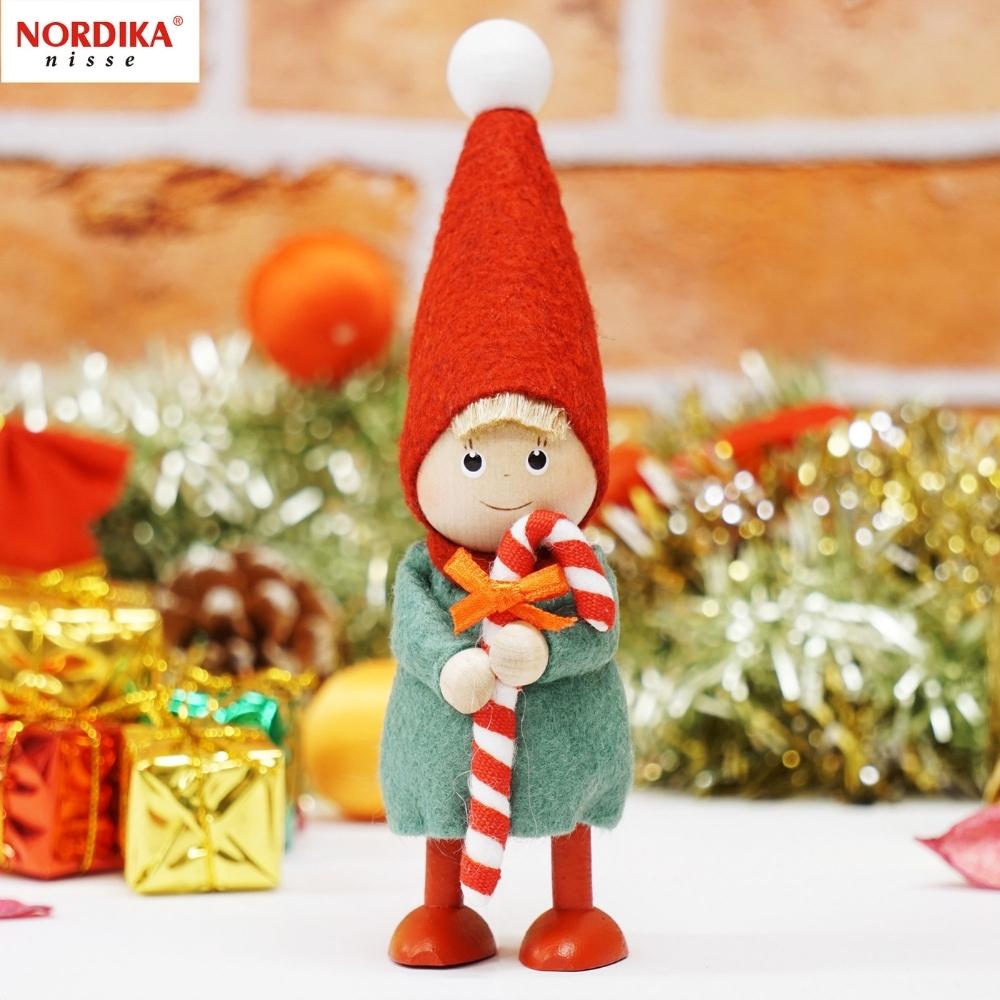 ノルディカニッセ キャンディケインを持った男の子 Joy to the world NRD120760 木製 人形 デンマーク クリスマス プレゼント ギフト 飾り 窓 子供 大人 おもちゃ 新作 北欧 インテリア