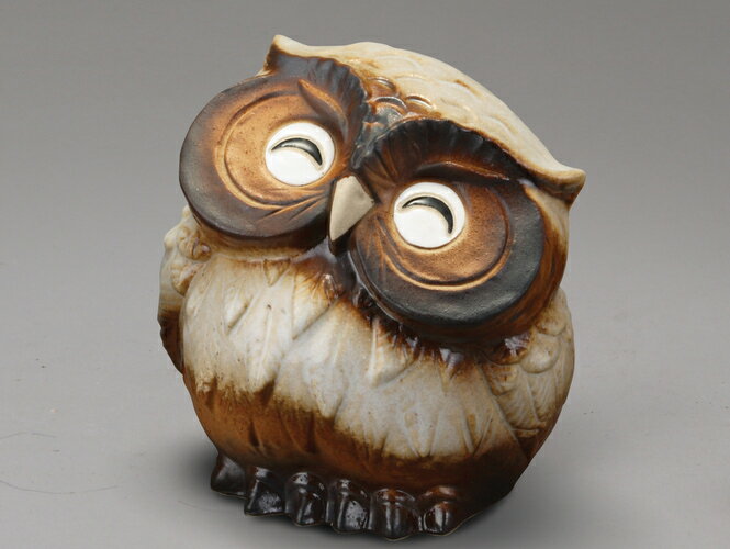 【10%OFF】ほほえみ首かしげふくろう 白 (3号)信楽焼 陶器 置物 梟 フクロウ 縁起物 開店祝い 新築祝い 引越し祝い プレゼント 贈り物 ギフト 彩り...