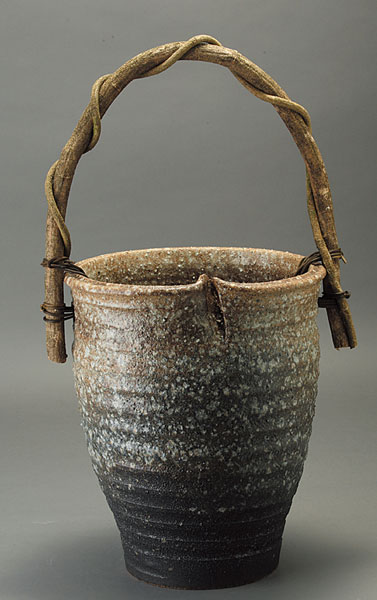 【お急ぎの方はこちら】白窯変山づる 花入 信楽焼 陶器 花器 花瓶 彩り屋