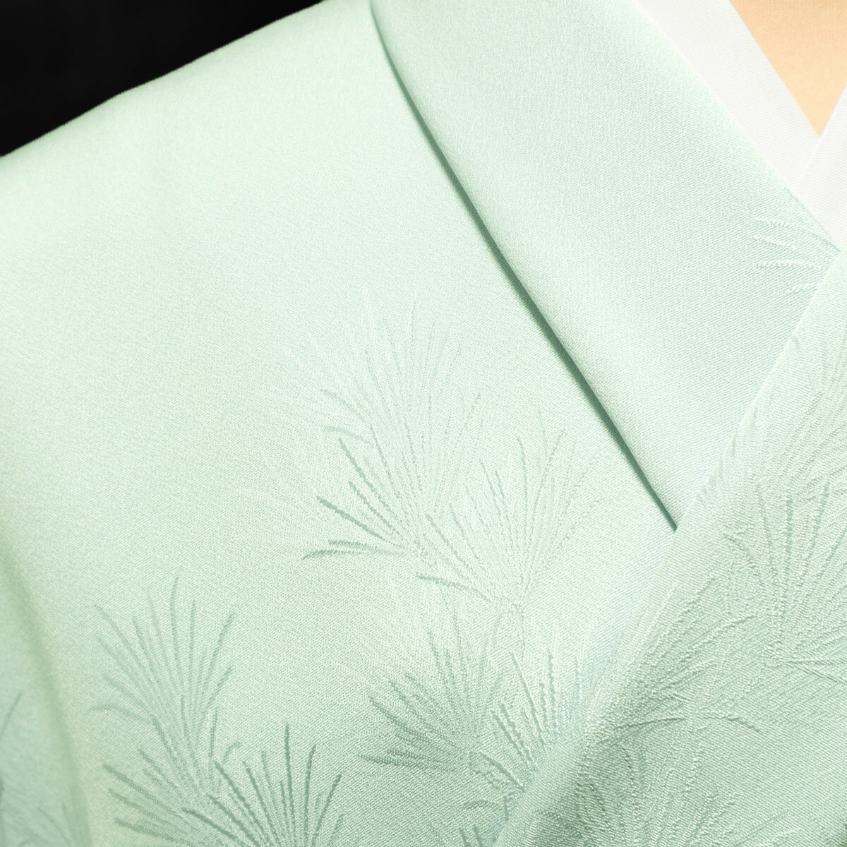 色無地　付下柄　高野槙　かめのぞき【反物1反・胴裏1枚・共色八掛1枚付】【丹後織物求評会農林水産省生産局長賞受賞生地】着物 色無地 正絹 反物 袷 単衣 地紋 茶道 茶席 学校行事 七五三 礼装用 入学式 卒業式 結婚