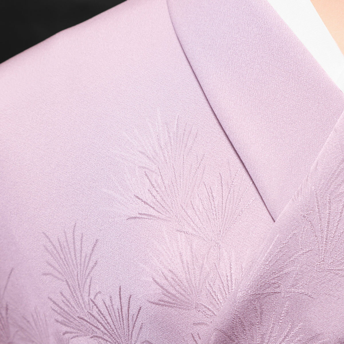 色無地　付下柄　高野槙　ライラック【反物1反・胴裏1枚・共色八掛1枚付】【丹後織物求評会農林水産省生産局長賞受賞生地】着物 色無地 正絹 反物 袷 単衣 地紋 茶道 茶席 学校行事 七五三 礼装用 入学式 卒業式 結婚