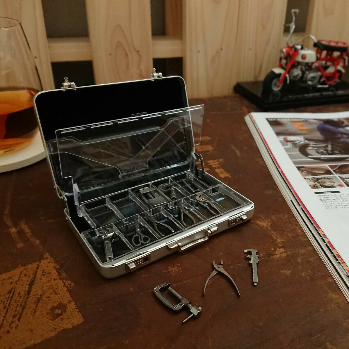 �~�j�`���A ���h���� �A�^�b�V���P�[�X �A���~ �L���X�e�� �H�� �G�� �v���[���g �����Y �j�� ���̓� �h�[�� �͂��� �C���e���A �R���N�V���� ������� �a���� �M�t�g  �~�j�`���A�H��Z�b�g 