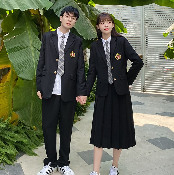 【4632円→実質3937円 P10+5%COUPON! 11/19 23:59迄】キッズスーツ 学生スーツセット 5点セット 黒 フォーマルスーツ スカートセット ネクタイ ジャケット スカート フォーマル スーツ キッズ スーツ おしゃれ 中学生 高校生 制服 入学式 卒業式 お受験 発表会 面接 結婚式