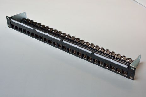 日本製線 Cat5e用 1U24ポート パッチパネル枠 RMPPH24BK-S