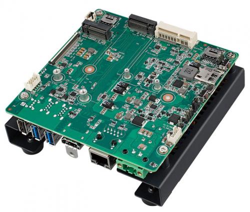 アドバンテック MIC-711D-OX3A1 NVIDIA Jetson Orin NX 8G Developer Kit