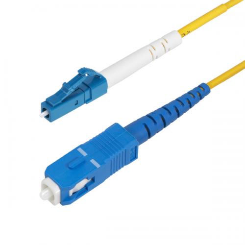 StarTech.com SPSMLCSC-OS2-2M 光ファイバー ケーブル/OS2シングルモード/2m/LC-SC/1芯/シンプレックス/LSZH/イエロー/オプティカル