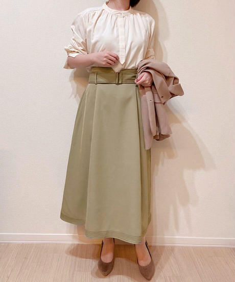 ステッチデザインAラインスカート カーキ レディース ミモレ丈 おしゃれ シンプル 通勤用 オフィスカジュアル フォーマル フレア ベルト付き ステッチ 春 夏 秋 大人可愛い ベーシックデザイン ウエストゴム