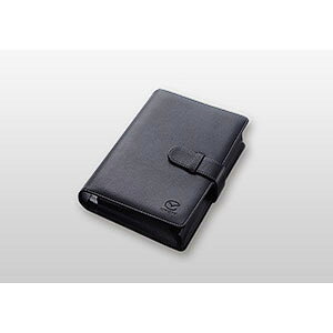 MAZDA【マツダ】MAZDA 3【マツダ 3】車検証ケース（本革調）BP 純正 用品 部品 パーツ アクセサリ オプション【宅配便 小サイズ】