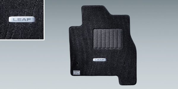 Rakuten - NISSAN【ニッサン】LEAF【リーフ】フロアカーペット（バイオPTT繊維使用、ブラック）ZE1 純正 用品 部品 パーツ アクセサリ オプション【宅配便 大サイズ】