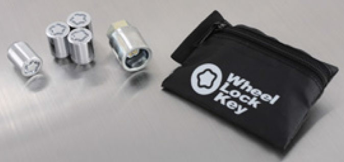 NISSAN【ニッサン】NOTE【ノート】ホイールロックセット（専用ポーチ付）E12 NE12 HE12 純正 用品 部品 パーツ アクセサリ オプション【宅配便 小サイズ】