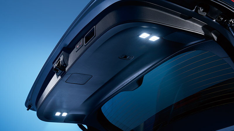 SUBARU【スバル】FORESTER【フォレスター】リヤゲートライトSK9 SKE 純正 用品 部品 パーツ アクセサリ オプション【宅配便 中サイズ】