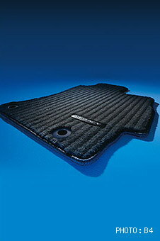 SUBARU【スバル】純正用品 LEGACY【レガシー】フロアカーペット（B4） カー用品 車用品 部品 パーツ アクセサリ オプション 【宅配便のみ】