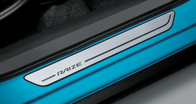 乐天商城 - TOYOTA【トヨタ】RAIZE【ライズ】スカッフプレート（フロント）A200A A210A 純正 用品 部品 パーツ アクセサリ オプション【宅配便 中サイズ】
