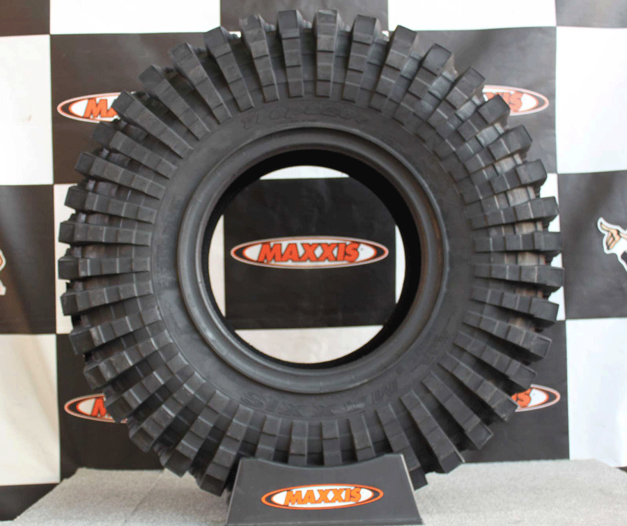 【★個人様宛は別途送料!】MAXXISマキシスM806037times;12.50-168PRトレパドールバイアスタイヤレギュラーコンパウンド37x12.5-16【2018年製】
