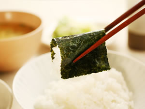 頑固な海苔屋が考えた！伝統の味！