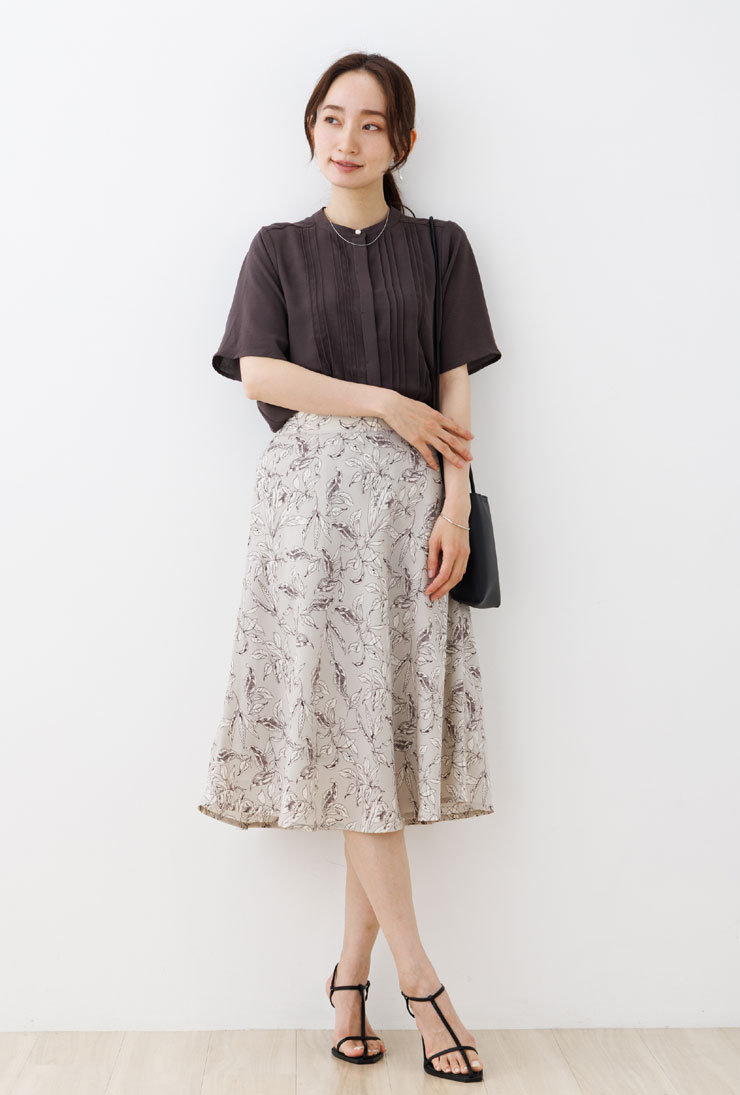 ＼エントリー10倍／スカート レディース ボトムス 春 夏 秋 冬 ◆ 【メール便 送料無料12】【S〜LL】合繊 花柄 フラワー/リーフ プリント ポケット付き ウォッシャブル フレア ミモレ丈スカート(後ろウエストゴム)【エコ包装】[sk][nb] - Image 2