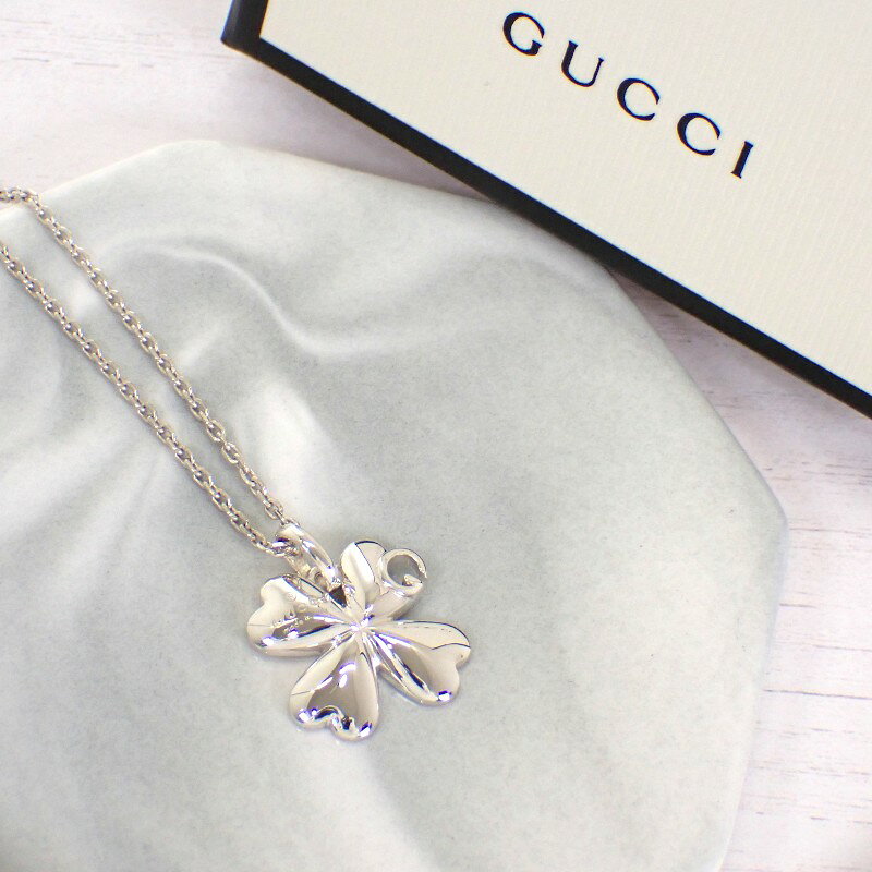希少 GUCCI ネックレス クローバー シルバー925 sv925 四葉 楽天市場】gucci ネックレス クローバーの通販