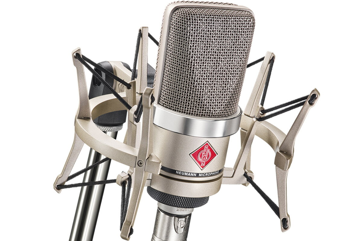 【在庫あり】NEUMANN / TLM 102 studio set ラージダイアフラムマイク（カーディオイド、ニッケル色）EA4【国内正規品保証3年付き】【御茶ノ水本店】