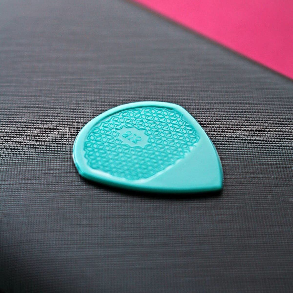 Rombo Pick / MOSAIC 0.65MM PICK W-BLUE ロンボ・ピック【渋谷店】