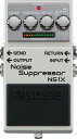 NO MORE NOISE BOSS 独自の MDP 技術により完成した次世代のノイズ・リダクションと超高速ゲート NS-1Xは、BOSS独自のデジタル信号処理技術MDPを駆使した多元的かつ高速な信号処理により、原音のアタックやサスティン、弾き心地を損なわずにノイズを取り除く次世代のノイズ・サプレッサーです。 極めて自然にノイズを除去する汎用性の高いREDUCTIONモードと、圧倒的な速さでゲートを動作させ、ハイゲイン・サウンドによるリフ・プレイやタッピング、スウィープ などテクニカルな奏法に最適な効果をもたらすGATEモードを搭載。NS-1X は悩ましいノイズの問題を取り除くだけでなく、新しい演奏表現をギタリスト／ベーシストへもたらす高度なノイズ・サプレッサーです。 1. BOSS独自のMDP技術を駆使した次世代のノイズ ・ サプレッサー 2. 高度な信号処理により、 ギター本来の音色や弾き心地への影響なくノイズを抑制 3. 3 つのノブで目的にあった設定が可能 4. 自然な弾き心地のままノイズを抑制する汎用性の高いREDUCTIONモード 5. ハイゲイン ・ サウンドでのリフやテクニカルな奏法に最適な、 極めて高速なゲート処理を実現するGATEモード 6. 全信号のミュートとノイズ ・ リダクションの使い分けが可能なMUTEモード 7. ノイズ ・ リダクションのかかり具合を視覚的に表示するインジケーター 8. 歪みペダルのノイズ抑制に最適なSEND/RETURN端子 9. ギターやベース、 その他電子楽器での使用が可能 10. 他ペダルへの電源供給 （9V） が可能なDC OUTを搭載 11. 安心の長期5年保証 ■NS-1X搭載モード／パラメーター詳細 ●DAMP ノイズ・リダクションによるノイズの減衰量を調節するノブです。右に回すと演奏時と無音時の差が明確に、左に回すとなめらかになります。メリハリのある無音時間を作りたいときは右に、ピッキングニュアンスを活かした繊細な演奏をする際は左に回すと効果的です。 ●THRESHOLD ノイズ・リダクションを開始する信号レベルを調節するノブです。REDUCTIONモードでは、左に回し切った状態から設定を開始し、ノイズが聞こえなくなるま でノブ を右に回します。GATEモードを用いる際は、右に回し切った状態から、 ピッキングした際に音が出るようになるまで左に回していくと、鋭いアタックと タイトなリリースを得ることが可能です。 ●DECAY ノイズ・リダクションが開始する際の音の減衰時間を調節するノブです。右に回すほど減衰時間が長くなります。始めはノブを左に回し切り、音の切れぎわが不自然な場合は徐々に右へ回していくことでスムーズな減衰へと調整可能です。 ●MODE ◯REDUCTION 汎用性の高いモードです。どのようなサウンド、奏法でも弾き心地はそのままに、不要なノイズのみを自然に取り除きます。出力の弱いピックアップでも、音が不自然に揺れることなくロング・ノートを演奏可能です。 ◯GATE 超高速でゲートの開閉をコントロールするモードです。極めて鋭いアタックを保ちつつ、演奏を止めれば即座に静寂を得ることが可能です。 深く歪ませたサウンドによるキレを重視したリフ・プレイや、輪郭あるアタックが必要なスラップ、タッピングを駆使した奏法など、モダンなスタイルに最適です。 ◯MUTE エフェクトをオンにしている間、全ての 信号を遮断するモードです。エフェクト・バイパス 時はREDUCTIONおよびGATEモードでノイズ・リダクション効果が得られます。 ■主な仕様 ●サンプリング周波数：48kHz ●AD 変換：24 ビット＋ AF 方式 ※AF方式（Adaptive Focus method）はADコンバーターのSN比を飛躍的に向上させるローランド／ボス独自の方式です。 ●DA 変換：32ビット ●内部演算：32ビット浮動小数点 ●モード：3種類 GATE、REDUCTION、MUTE ●規定入力レベル INPUT、RETURN：-20dBu ●最大入力レベル INPUT、RETURN：+7dBu ●入力インピーダンス INPUT、RETURN：1M Ω ●規定出力レベル OUTPUT、SEND：-20dBu ●最大出力レベル OUTPUT、SEND：+7dBu ●出力インピーダンス OUTPUT、SEND：1k Ω ●推奨負荷インピーダンス OUTPUT、SEND：10k Ω以上 ●バイパス：バッファード・バイパス ●コントロール：MODE つまみ、DECAY つまみ、THRESHOLD つまみ、DAMP つまみ、ペダル・スイッチ ●インジケーター：CHECK インジケーター（バッテリー・チェック兼用）、REDUCTION インジケーター ●接続端子 INPUT 端子：標準タイプ、RETURN 端子：標準タイプ、OUTPUT 端子：標準タイプ、SEND 端子：標準タイプ、DC IN 端子、DC OUT 端子 ●電源：アルカリ電池（9V 形）、AC アダプター（別売） ●消費電流：60mA ●連続使用時の電池の寿命 アルカリ電池：約 6.5 時間 ※使用状態によって異なります。 ●外形寸法：73（幅）× 129（奥行）× 59（高さ）mm ●質量（乾電池含む）：460g ●付属品：チラシ（安全上のご注意、使用上のご注意、お問い合わせの窓口）、アルカリ電池（9V 形、本体に接続済み）、保証書 ●別売品 AC アダプター：PSA-100 ※ 0dBu ＝ 0.775Vrms ※画像はサンプルです。