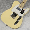 American Performer Telecaster Hum カリフォルニア州のコロナ工場で製造されるAmerican Performer Telecaster Hum は、DoubleTap(TM)ハムバッカーを 搭載し、USA 製フェンダーならではのオーセンティックなトーンとフィーリング、パそしてフォーマンスにインスピレーションを与え新たな次元へと導くモダンスペックを随所にフィーチャーしています。 本モデルは、American Performer シリーズのために特別に開発された、リッチで表情豊かなトーンを奏でるYosemite (TM)シング ルコイルピックアップと、ロウ漬けされたDoubleTap ハムバッカーを搭載しています。 特許出願中のピックアップデザインは、 シングルコイルモード時のボリュームロスを防ぎ、両ピックアップのコンビネーションでダイナミックなサウンドを奏でます。 Yosemite(TM)ピックアップは高出力を実現する面取りのないポールピースのスタッガード仕様です。 またAmerican Performer Telecaster Hum はトーンを絞った際に低域も同時に適量アッテネートするGreasebucket (TM)トーン サーキットを搭載し、音の濁りを防ぎます。 9.5 インチラジアス指板のModern C シェイプネックには22 本のジャンボフレットを 装備し、スムーズかつ正確なベンディングが行えます。 ■付属品：ギグケース、メーカー正規保証書 主な仕様 Body Material Alder Body Finish Gloss Polyurethane Body Shape Telecaster(R) Neck Material Maple Neck Finish Satin Urethane Neck Shape Modern "C" Scale Length 25.5" (648 mm) Fingerboard Material Maple Fingerboard Radius 9.5" (241 mm) Number of Frets 22 Fret Size Jumbo Nut Material Synthetic Bone Nut Width 1.650" (42 mm) Truss Rod Standard Truss Rod Nut 1/8" American Series Bridge Pickup Yosemite Single-Coil Telecaster Neck Pickup American Performer DoubleTap(TM) Humbucking Controls Master Volume, Greasebucket (TM) Tone Circuit (Rolls Off Highs without Adding Bass). Switching 3-Position Blade: Position 1. Bridge Pickup, Position 2. Bridge and Neck Pickups, Position 3. Neck Pickup Configuration HS Bridge 3-Saddle Strings-Thru-Body Tele (R) Bridge Hardware Finish Nickel/Chrome Tuning Machines Fender ClassicGear(TM) Control Knobs Knurled Flat-Top Switch Tip Barrel Style Neck Plate 4-Bolt ■保証:2年 JAN 0885978952748 個体情報 重量　3.66kg